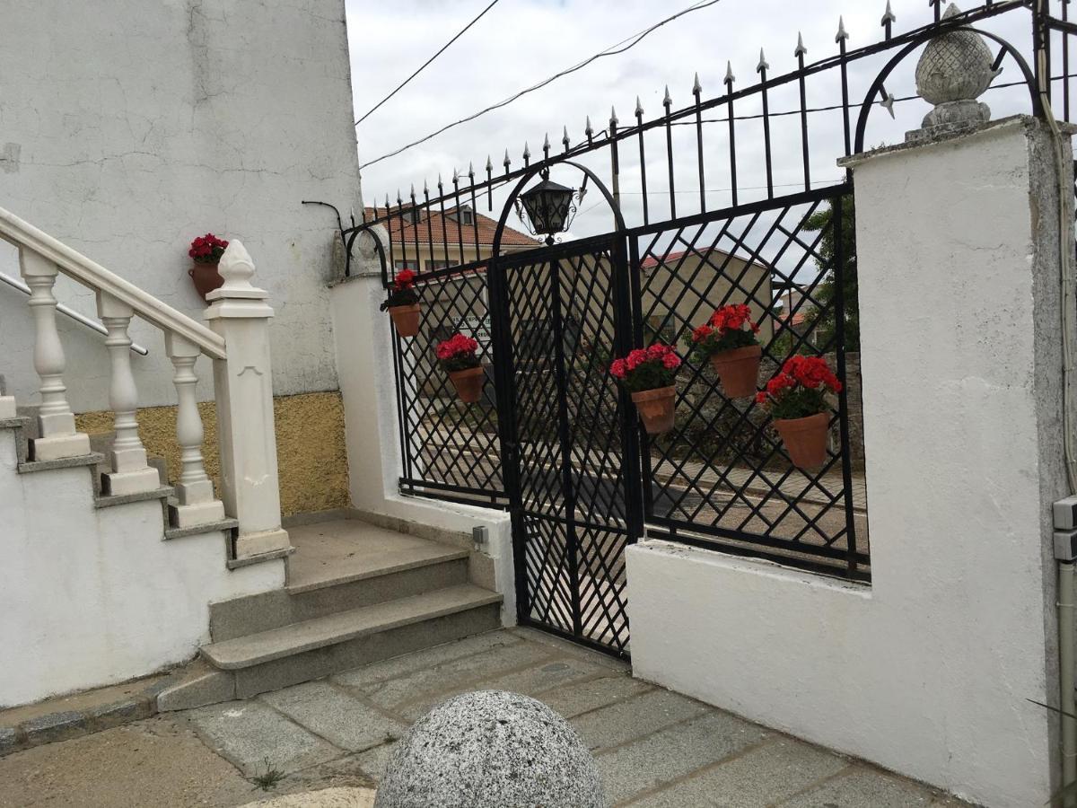 Villa Entre Encinas Moralina المظهر الخارجي الصورة