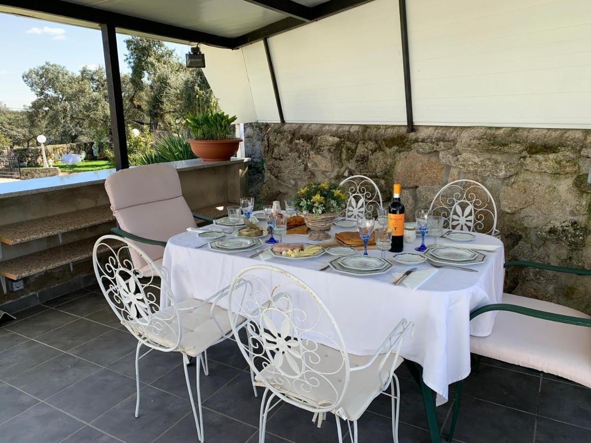 Villa Entre Encinas Moralina المظهر الخارجي الصورة
